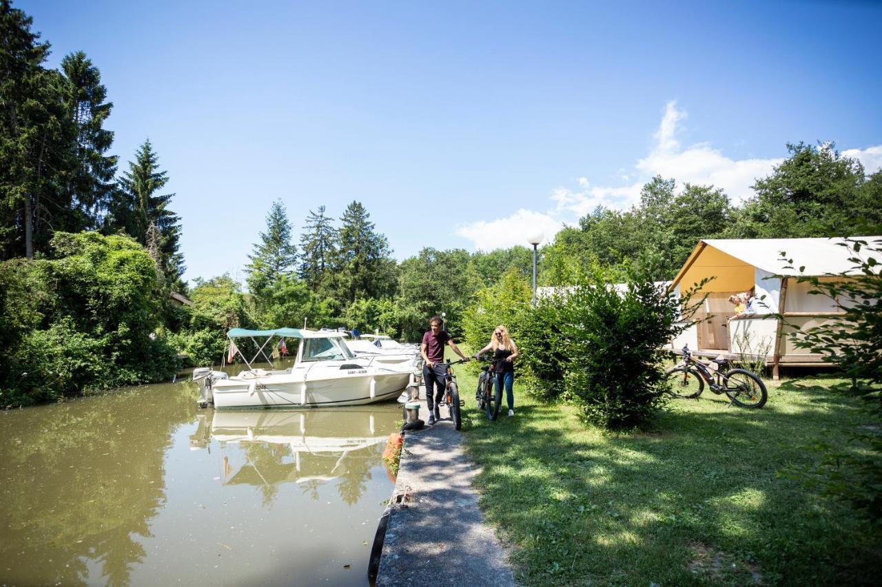 Hotel Camping La Pinede Excénevex Zewnętrze zdjęcie